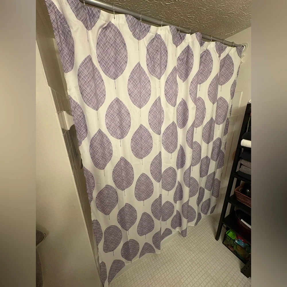 Purple Leaf Pattern White Shower Curtain Home Bathroom Style Decor